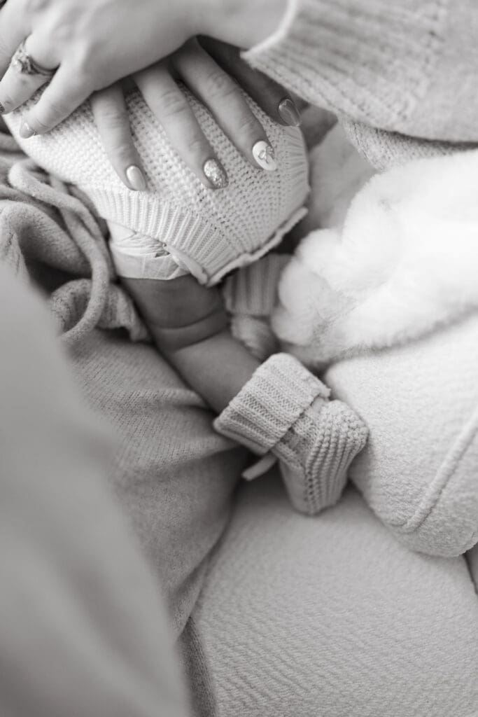 In-home newborn photographer in Paradise Valley AZ documenting newborn family moments with dogs in beautifully designed Arizona home