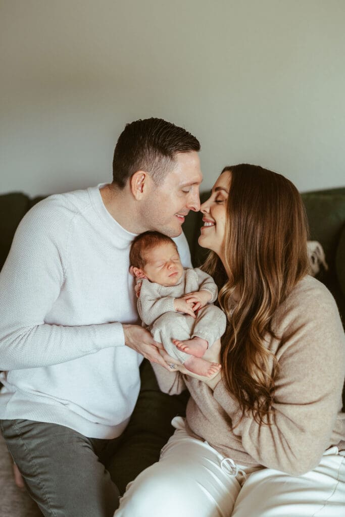 Natural newborn photographer serving Scottsdale, Phoenix, Gilbert, Chandler, Mesa, Paradise Valley, and Fountain Hills Arizona