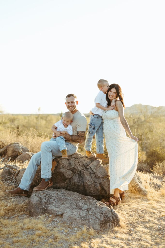 Family pregnancy announcement session at the Superstition Mountains in Scottsdale, Arizona